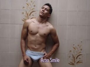 Aron_Smile