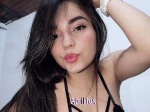 Abril_fox
