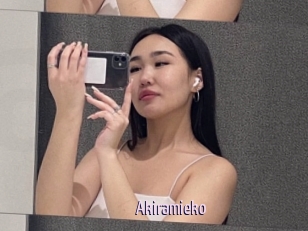 Akiramieko