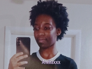 Aneliaxxx