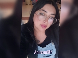 Aniiesmiith