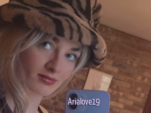 Arialove19