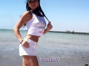 Brunette09