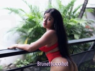 Brunettexxxhot