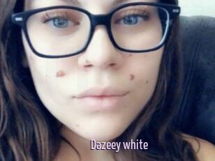 Dazeey_white