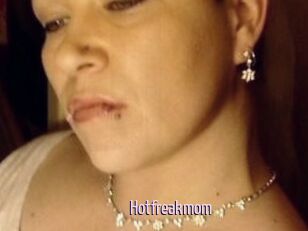 Hotfreakmom