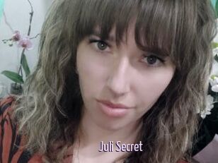 Juli_Secret