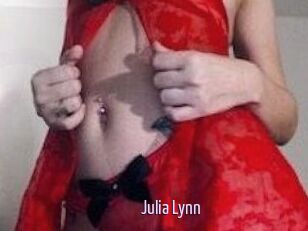 Julia_Lynn