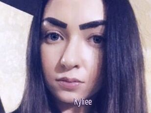 Kyliee_