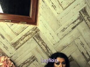 LacyNoirx