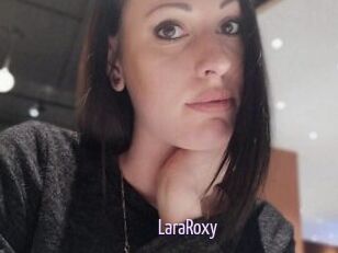 LaraRoxy