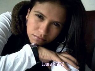Laura_Girl22
