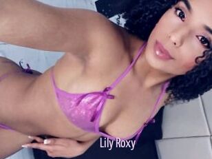 Lily_Roxy