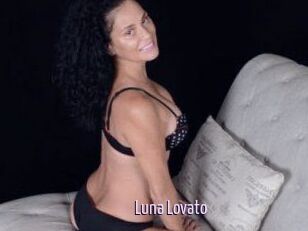 Luna_Lovato