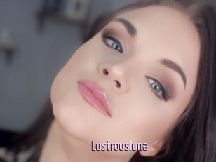 Lustrousluna