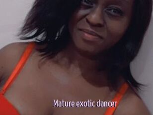 Mature_exotic_dancer