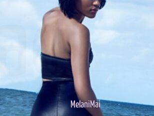 MelaniMai