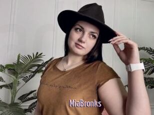 MiaBronks