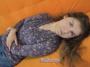 MiaDouson