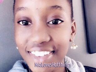 MiaLovesHotthings