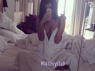 Mia_Chrystall