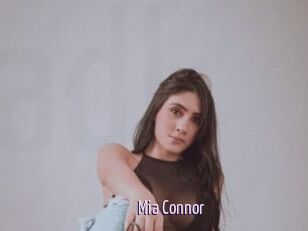 Mia_Connor