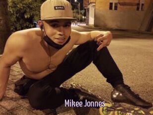 Mikee_Jonnes