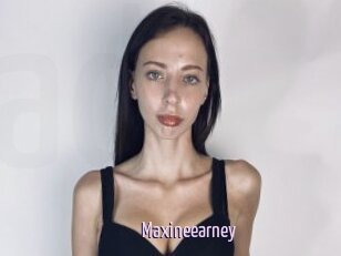 Maxineearney