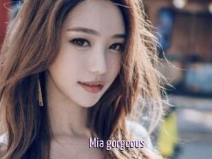 Mia_gorgeous