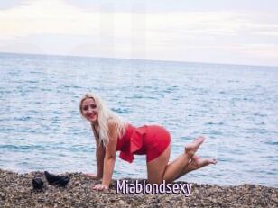 Miablondsexy