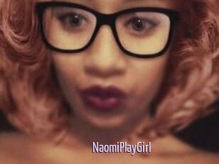 NaomiPlayGirl