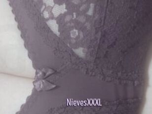 NievesXXXL