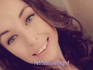 Petitebrunettegnd