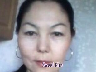 Sweet_Kira_