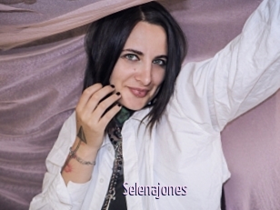 Selenajones