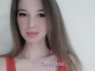 Stormyluna