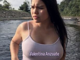 Valentina_Anzuate