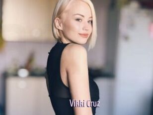 Vikki_Cruz