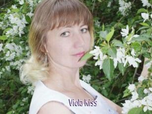 Viola_Kiss_