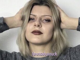 Veronadunnuck