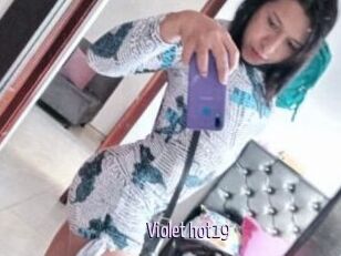 Violet_hot19