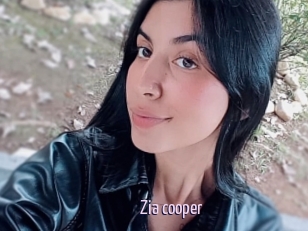 Zia_cooper
